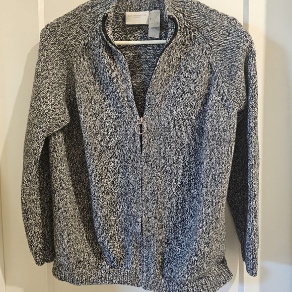 Liz Claiborne Sweaters - Liz Claiborne Black and White Sweater
